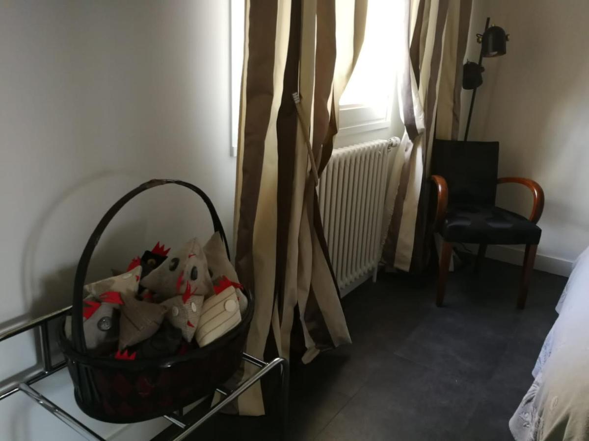 Saint-Parres-aux-Tertres Un Verger Dans La Ville المظهر الخارجي الصورة